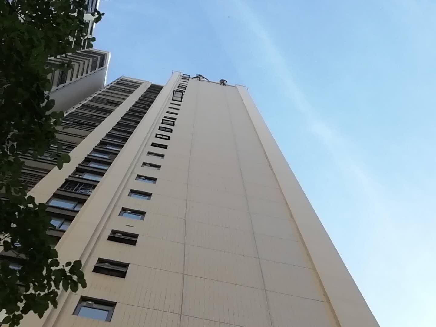 珠海市聯(lián)邦制藥辦公樓和宿舍樓防水工程露臺，外墻防水工程施工效果圖2